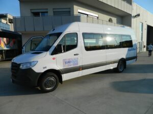 Scuolabus usato Codice 341 Scuolabus usato Mercedes Sprinter - 32+1+1 posti, Classe Euro Euro 6/D, anno 2021, Gasolio