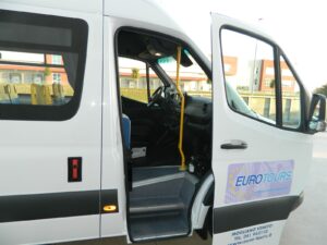 Scuolabus usato Codice 342 Scuolabus usato Mercedes Sprinter - 29+3+1 posti, Classe Euro Euro 6/D, anno 2021, Gasolio